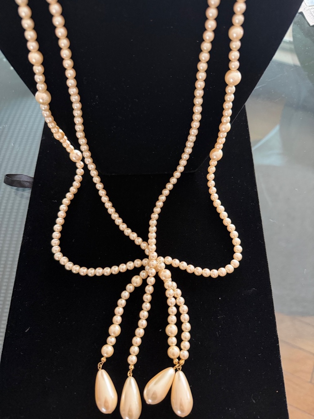 Liz Claiborne Gold Pearl Drop Lariat Necklace